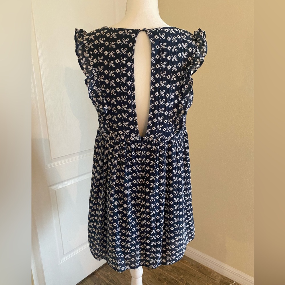 GB Dress - Picture 6 of 7